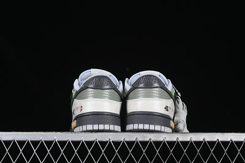 All Categories Nk SB Dunk Series Nk SB Dunk Low Low-top Sneakers Nk Dunk Retro "Grey Fog" Panda Prank Go to Tibet Heart of the Wilderness Gray Black Low-top Casual Sneakers DD1391-103